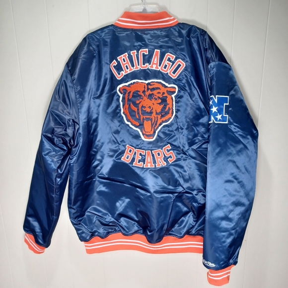 Chicago Bears Mitchell & Ness Heavyweight Satin NFL Fan Varsity Jacket - Picture 1 of 13